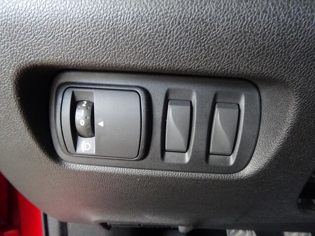 Inside Kadjar  Rojo Deseo