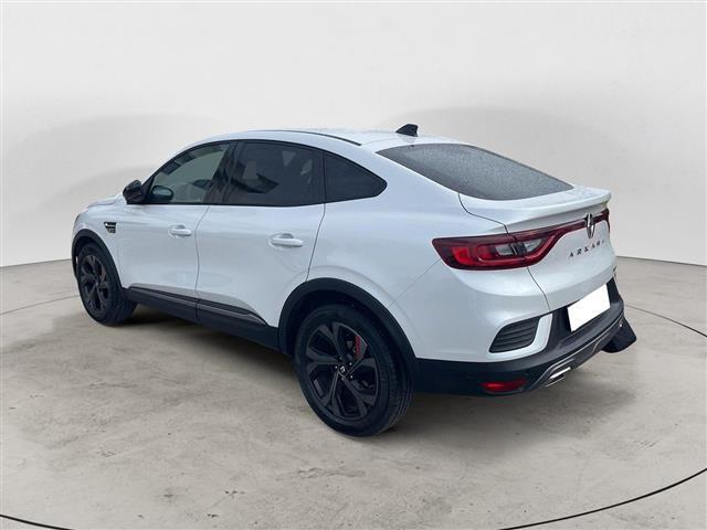RENAULT Arkana 04985751_VO38043508