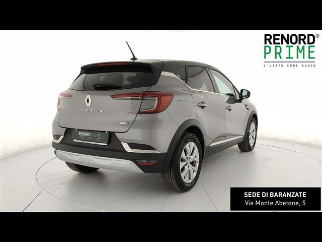 RENAULT Captur 00947239_VO38023732