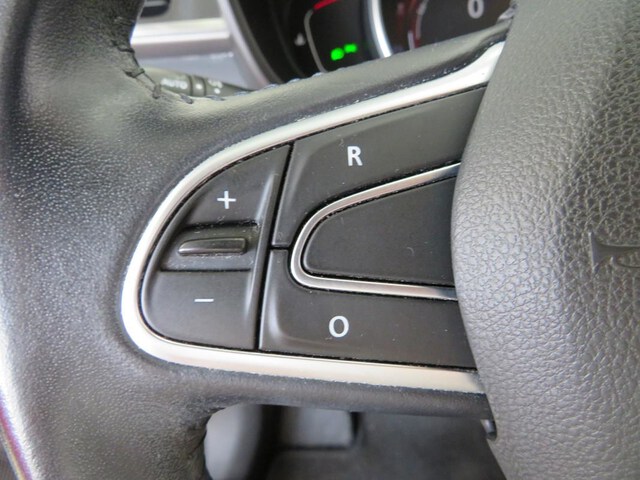 Inside Kadjar  Rojo Deseo