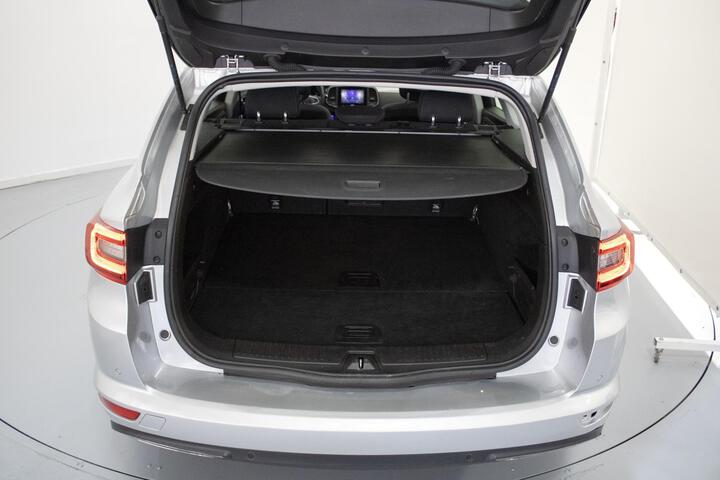 Inside Talisman Sport Tourer Diesel  Gris Platino