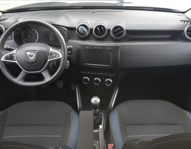 Inside Duster Diesel  GRIS