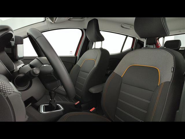 DACIA Sandero 00949372_VO38023732