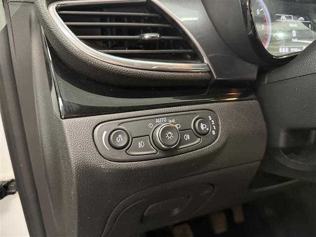 OPEL Mokka X 00015409_VO38023184