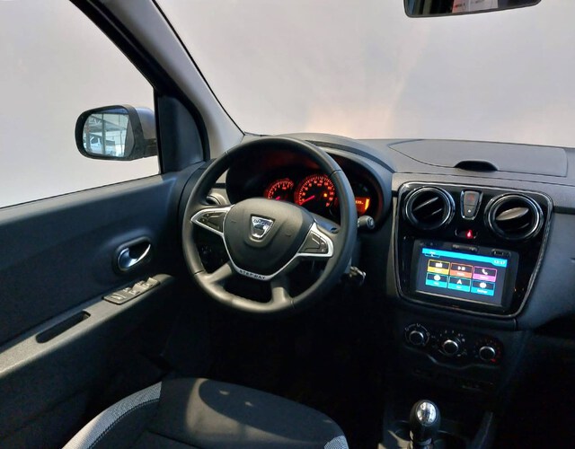 Inside Lodgy Diesel  Azul Turquesa