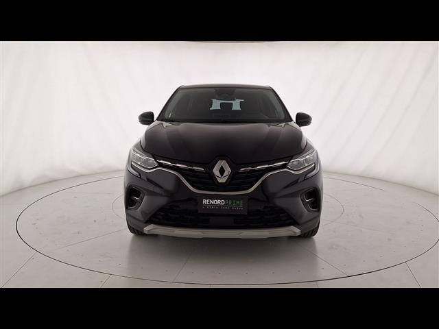 RENAULT Captur 00973925_VO38023732