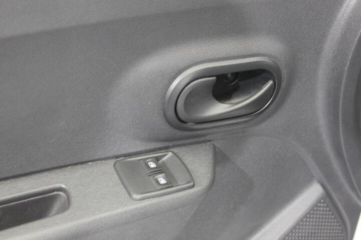 Inside Dokker Combi Diesel  BLANCO GLACIAR