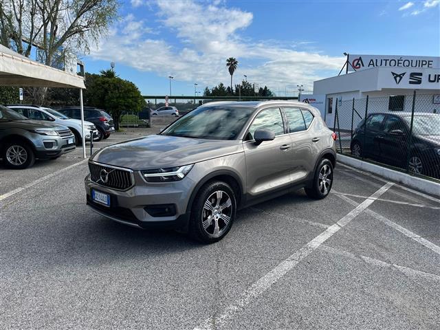 VOLVO XC40 02641181_VO38043366