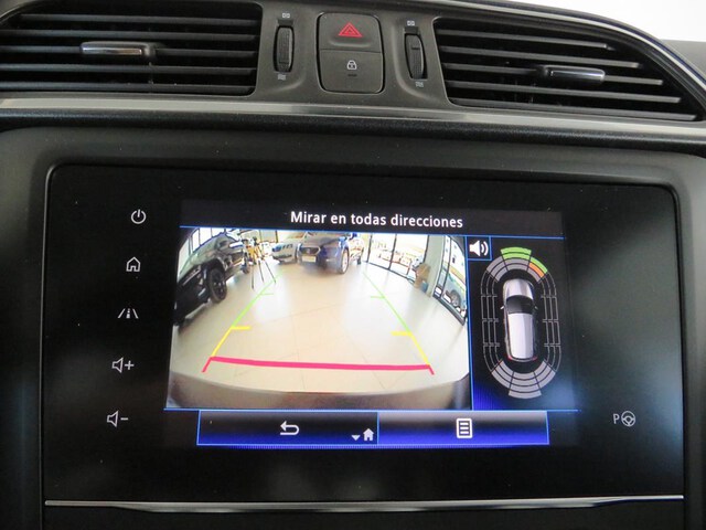 Inside Kadjar Diesel  Gris Highland