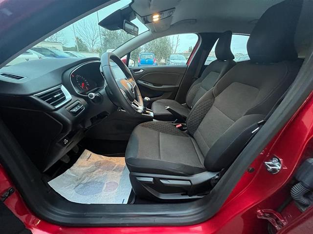 RENAULT Clio V 2019 05875933_VO38013080
