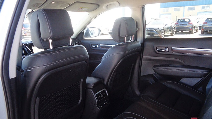 Inside Koleos Diesel  BLANCO