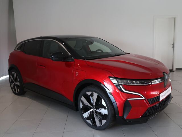 Outside  MEGANE E-TECH 100% ELÉCTRICO  carrocería rojo des
