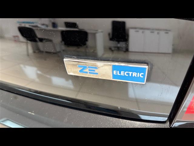 RENAULT Twingo Electric 04998186_VO38013058