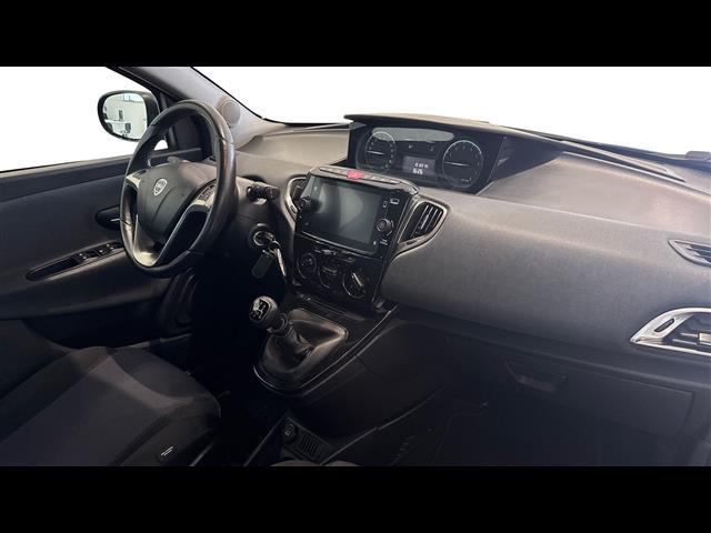 LANCIA Ypsilon III 2021 04998274_VO38013058