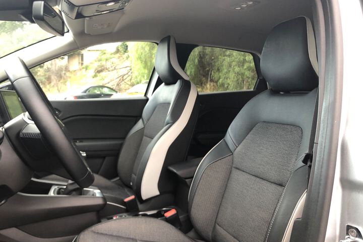 Inside Captur  Gris Highland con te