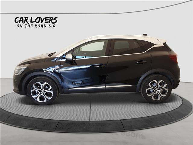 RENAULT Captur 05258188_VO38013034