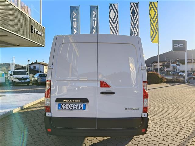 RENAULT Master 35 FWD 2019 00047761_VO38013022