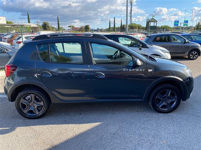 DACIA Sandero  Stepway 02640336_VO38043366