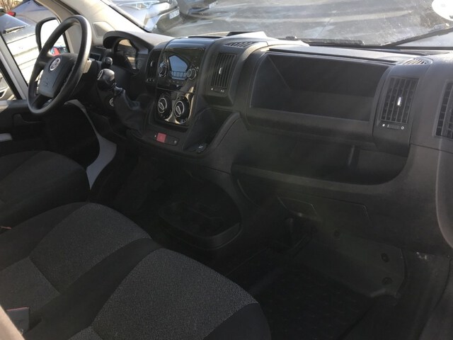 Inside Ducato Furgón Diesel  Blanco