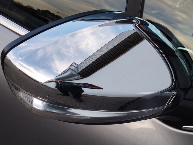 Outside 208  Gris Platinum