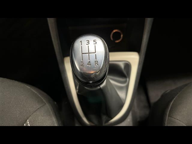 RENAULT Captur 00015844_VO38043670