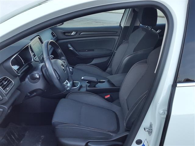 RENAULT Megane 00021245_VO38013018