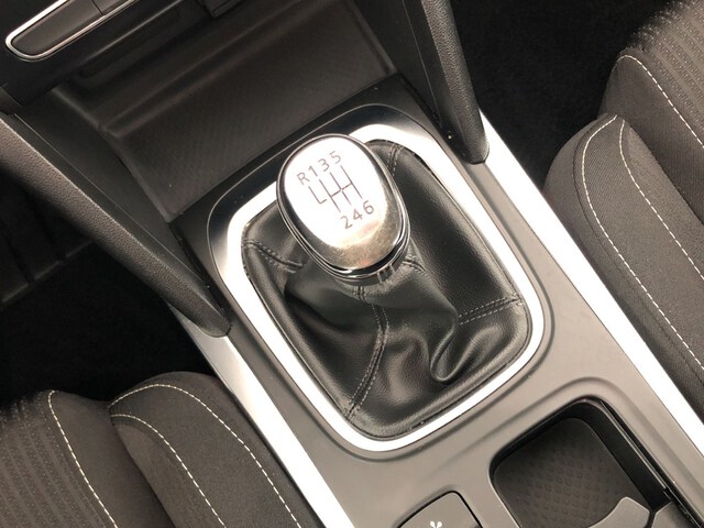 Inside Mégane Sport Tourer  Gris Titanium