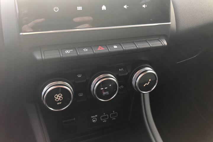 Inside Captur  Gris Highland con te