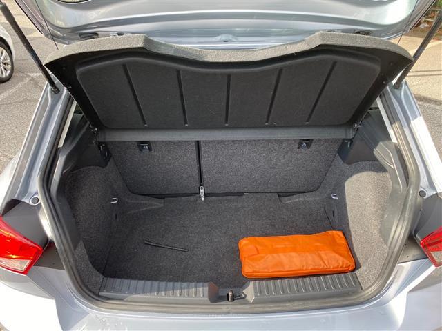 SEAT Ibiza V 2017 02640854_VO38043366