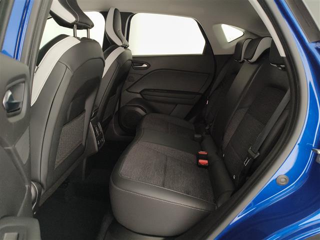 RENAULT Captur 00189615_VO38023507