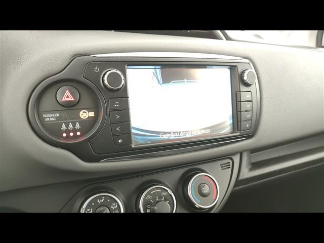Esterni Yaris Pastello Bianco