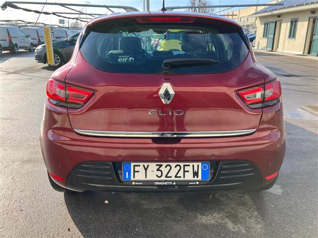 Esterni Clio Metallizzata Rosso