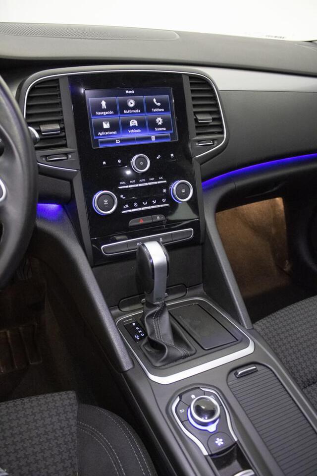 Inside Talisman Sport Tourer Diesel  Gris Platino
