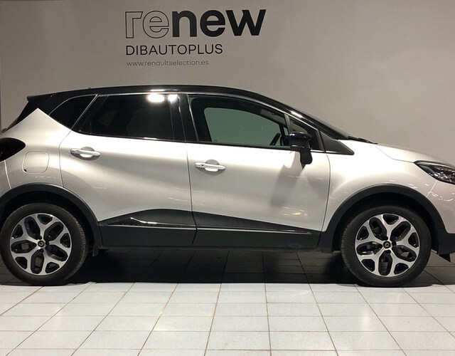 Outside Captur  Gris