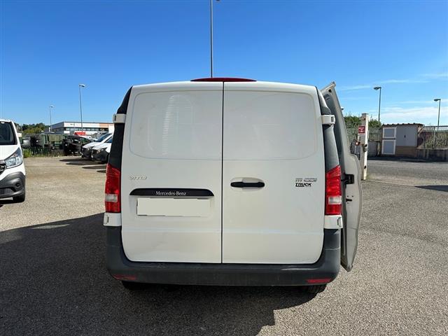 MERCEDES Vito 03277521_VO38043894