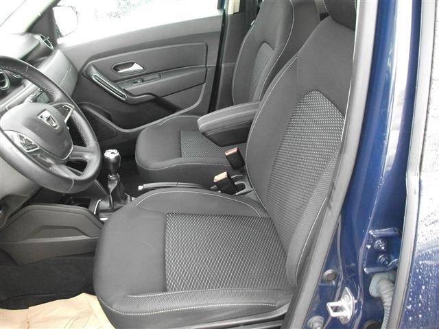 DACIA Duster 01291604_VO38043211