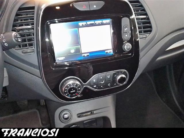 RENAULT Captur 00023553_VO38013018