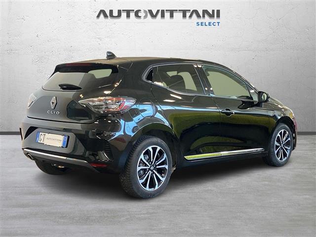 RENAULT Clio V 2023 00985355_VO38023207