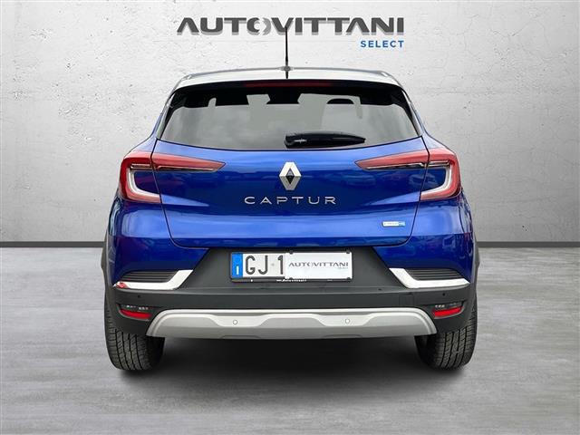 RENAULT Captur 00984676_VO38023207