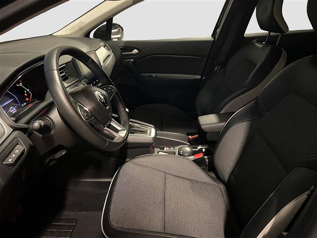 RENAULT Captur 05256750_VO38013034