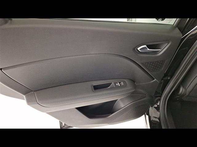 RENAULT Captur 00973925_VO38023732