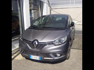 RENAULT Scenic 00062893_VO38013404