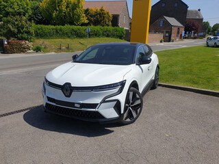 Renault - Megane E-TECH