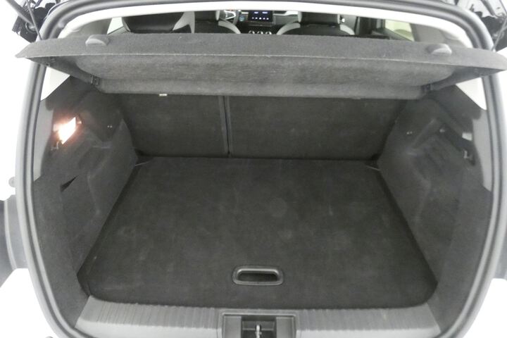 Inside Captur Híbrido  Blanco Nacarado con 