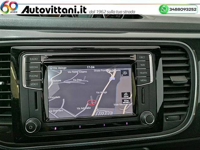 VOLKSWAGEN Maggiolino 2017 00958647_VO38023207