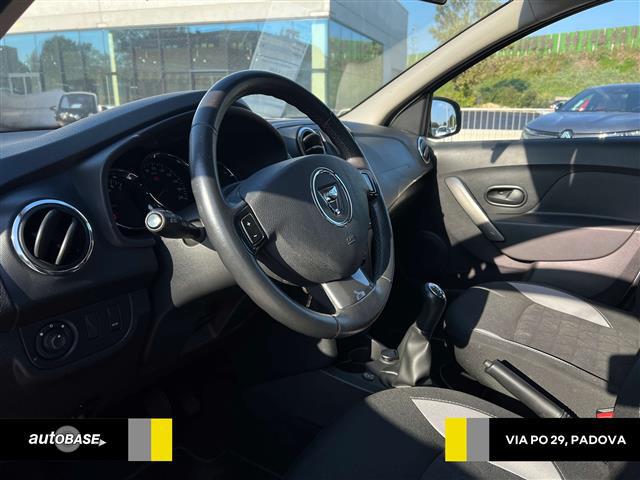 DACIA Sandero 01094341_VO38013498