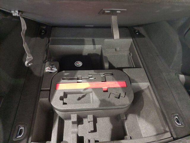 Inside Stelvio Diesel  Gris Silverstone
