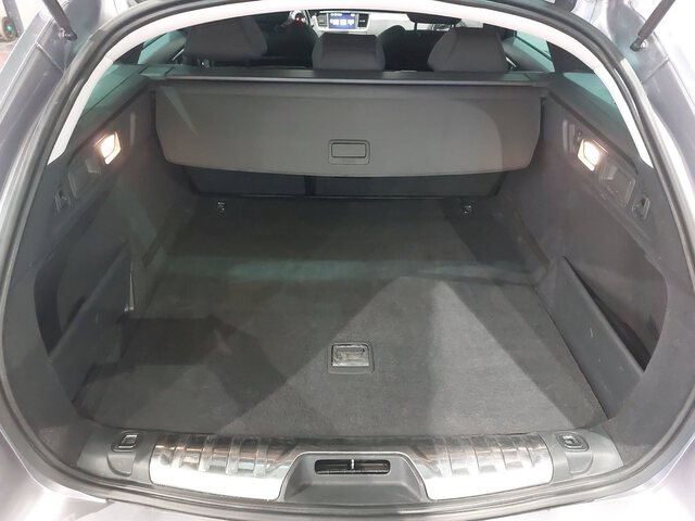 Inside 508 Diesel  Gris