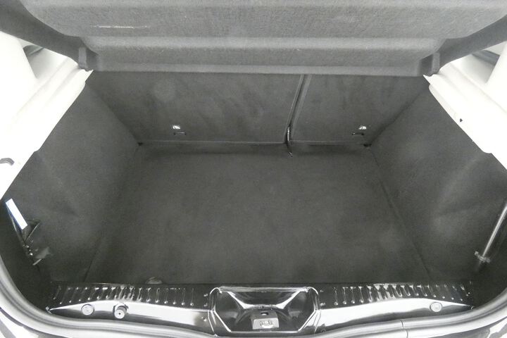Inside Sandero  Negro Nacarado