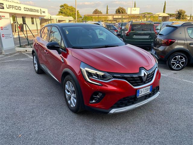 RENAULT Captur 02641651_VO38043366